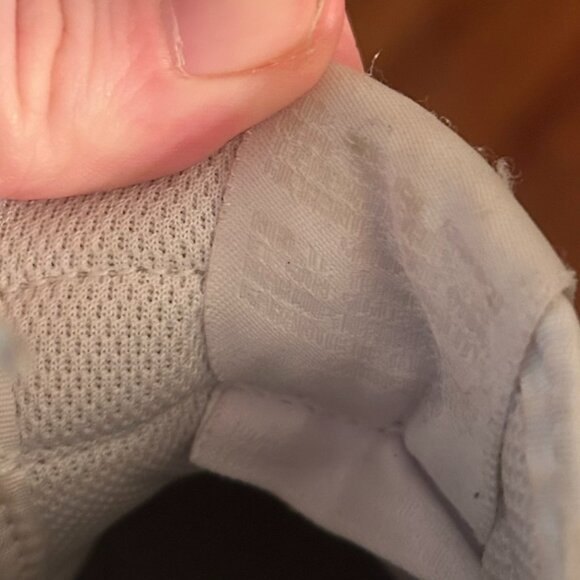 Nike Air Force 1 Youth 5Y White 653998-100 Triple White Sneakers EUC - Picture 10 of 11